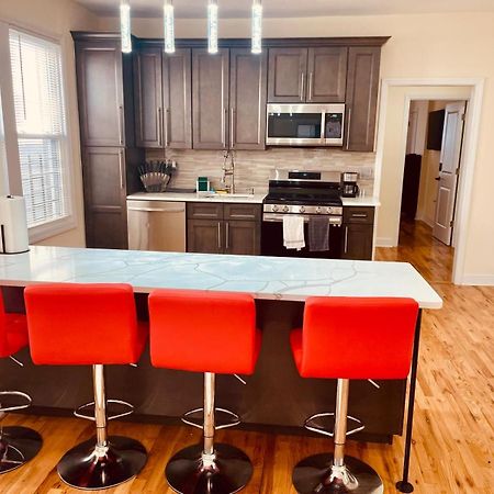 Апартаменты Ooohlala! 2 Beds And 2 Full Baths W/Free Parking Ньюарк Экстерьер фото