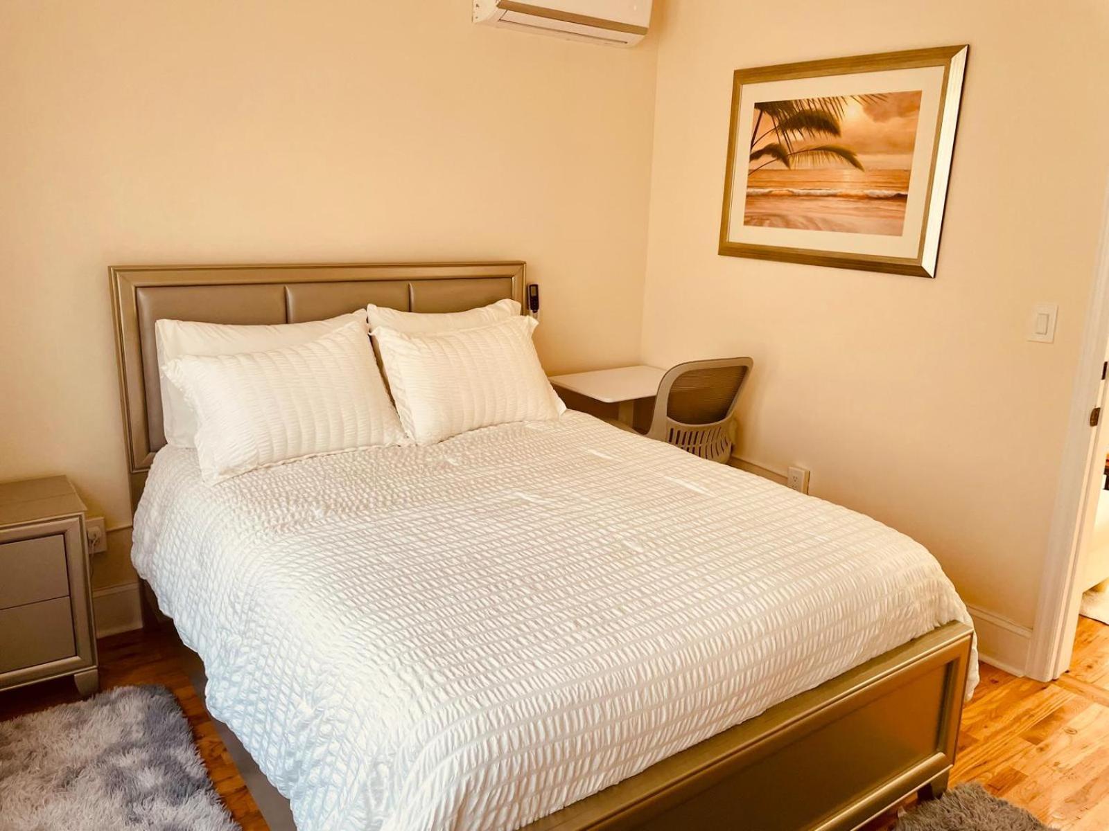 Апартаменты Ooohlala! 2 Beds And 2 Full Baths W/Free Parking Ньюарк Экстерьер фото